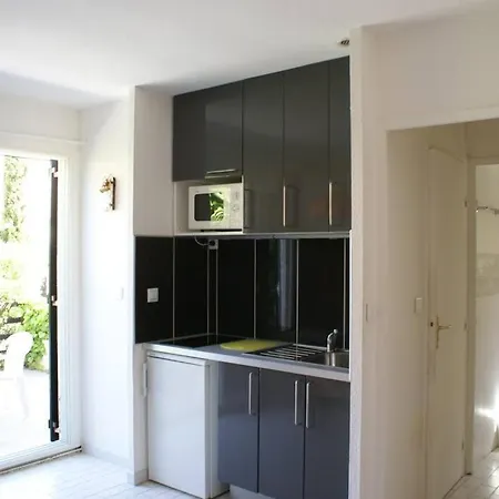 21, Port Venus Village Au Village Naturiste